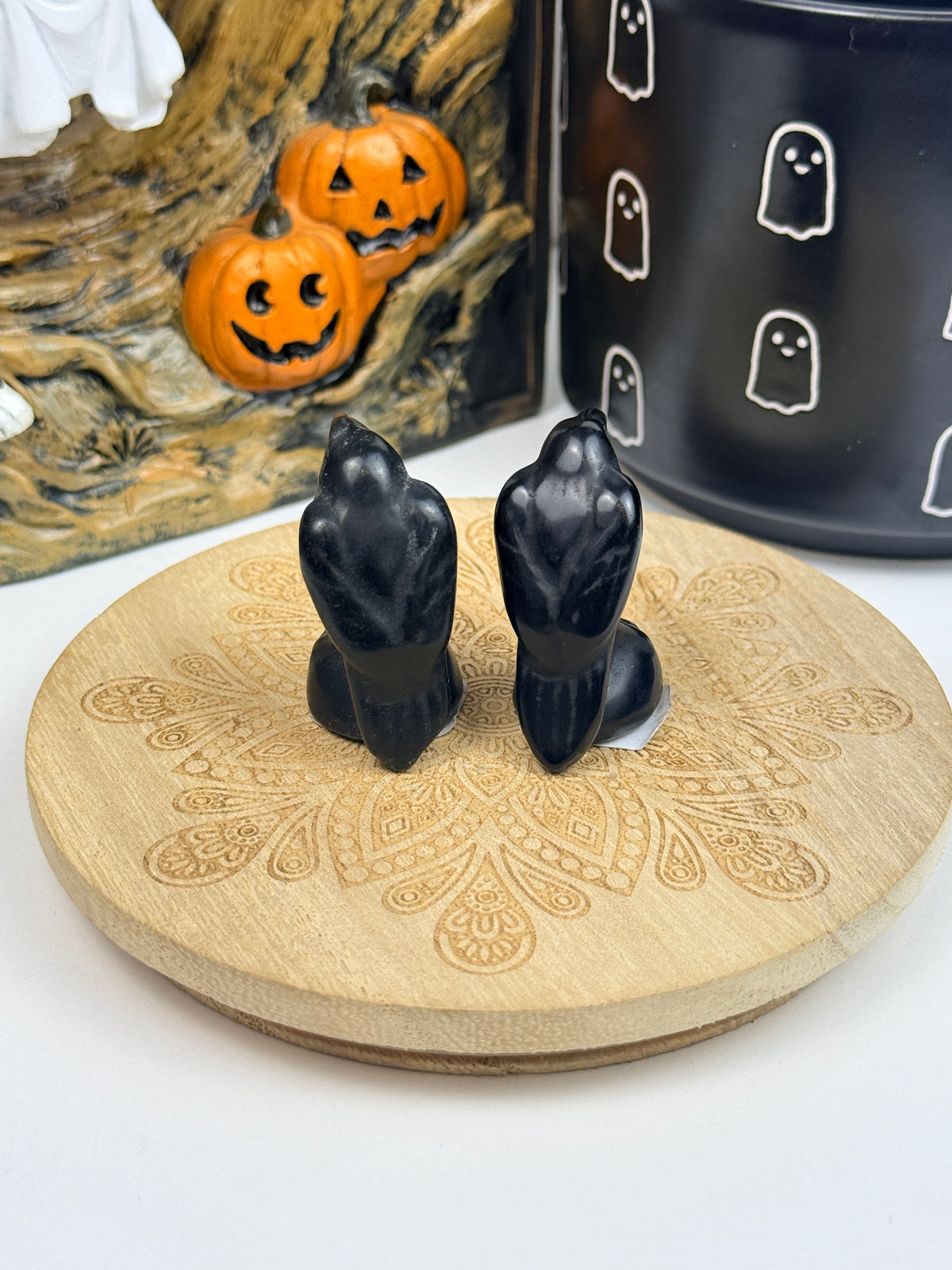 Obsidian Raven Carvings