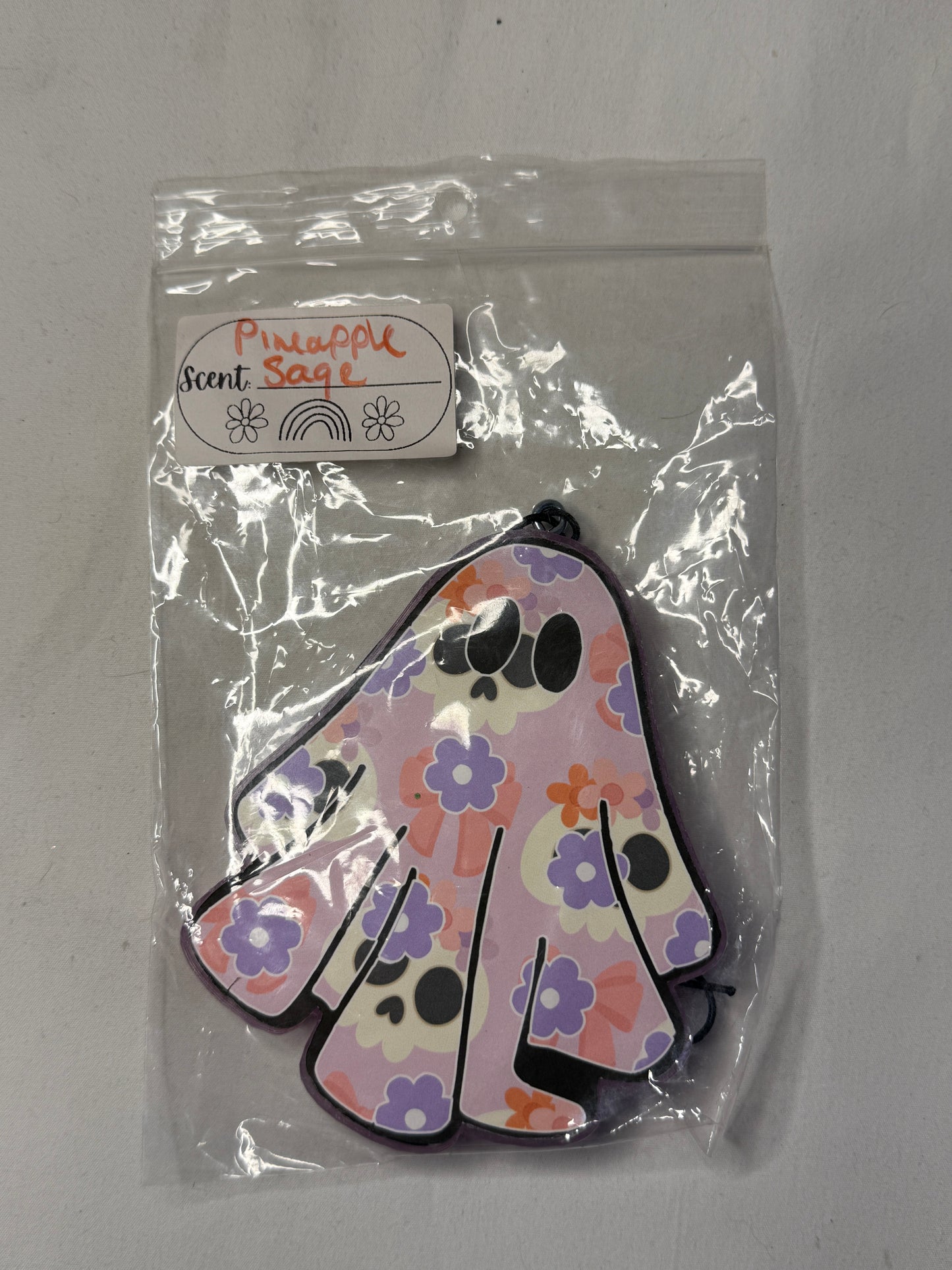Pineapple Sage Scented Ghost Car Freshie