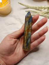 Load image into Gallery viewer, Blue Kyanite Towers
