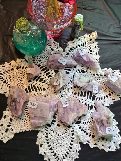 Kunzite Raw