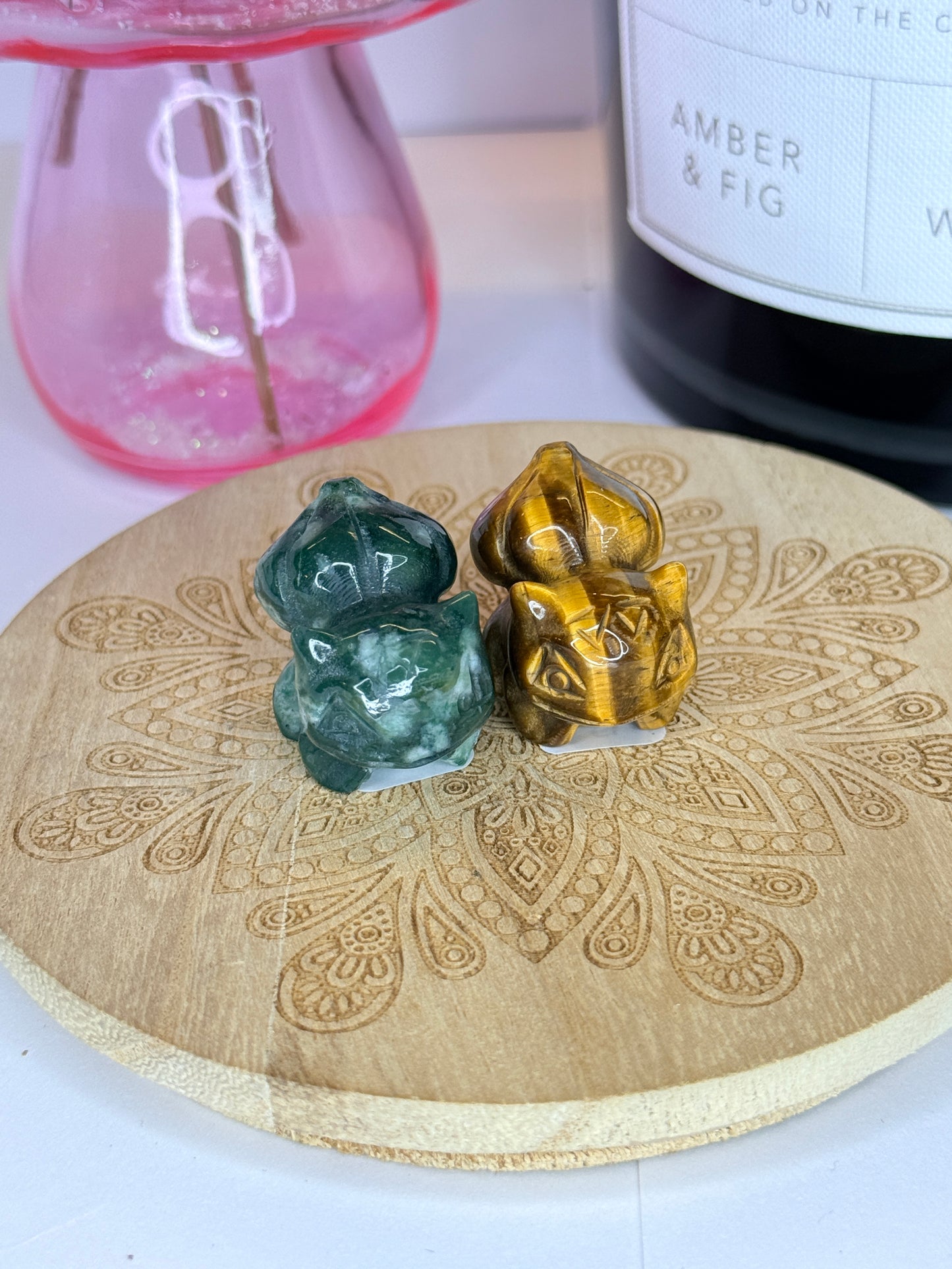 Crystal Bulbasaur-Inspired Shapes