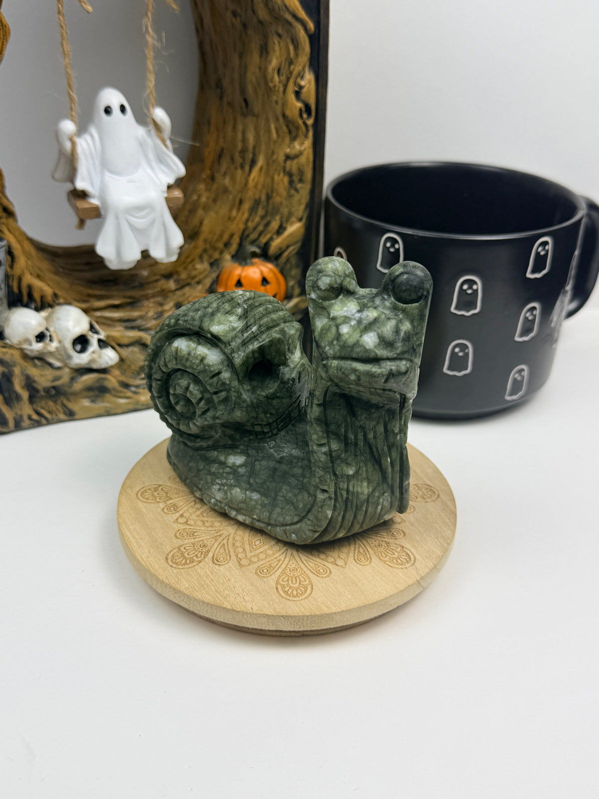 Serpentine Skull Snail Statue