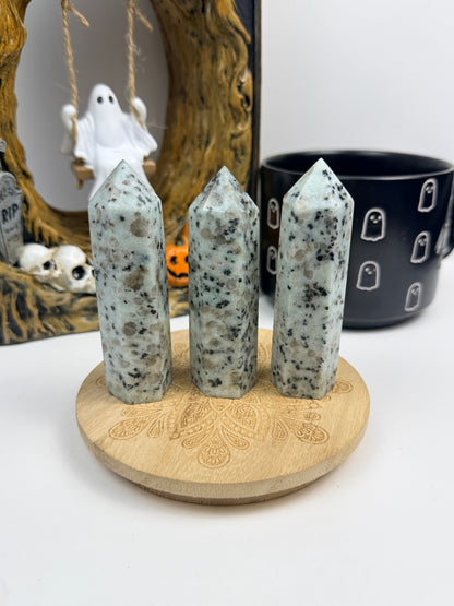 Kiwi Jasper Towers
