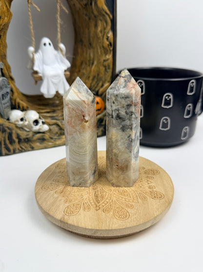 Crazy Lace Agate Towers