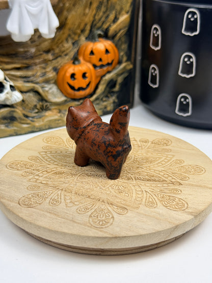 Mahogany Obsidian Walking Cat