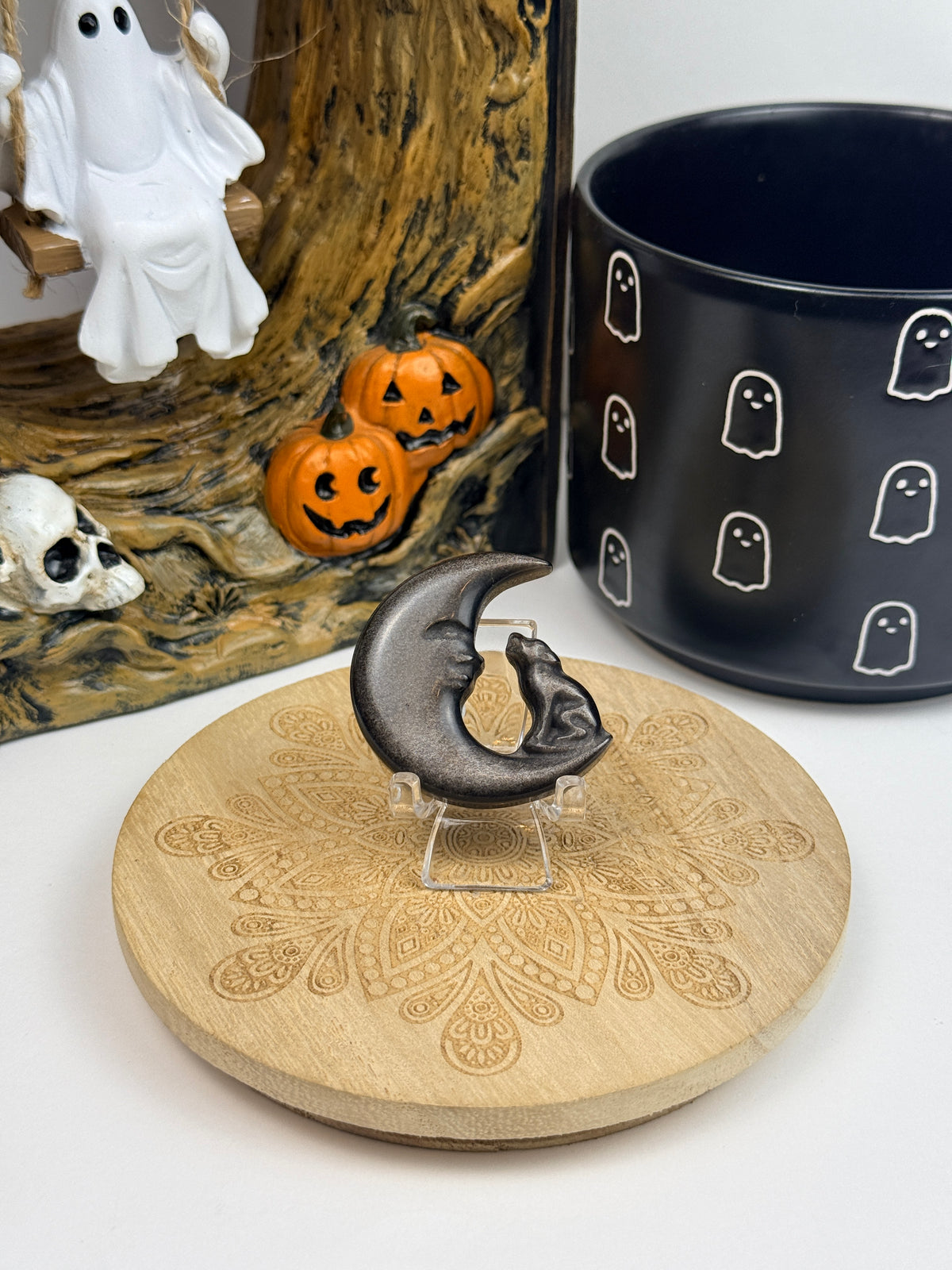 Silver-Sheen Obsidian Animals on Moon Slabs