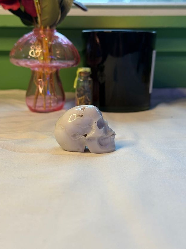 White Agate Skull