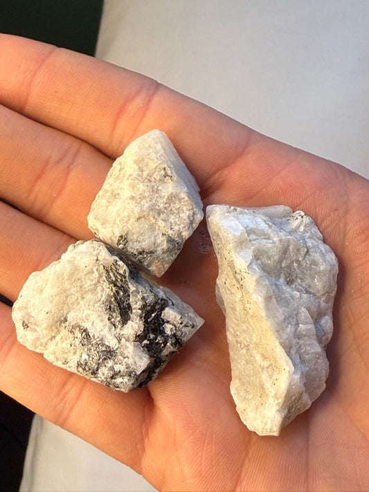 Rainbow Moonstone Raw