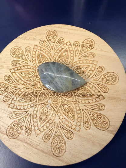 Labradorite Cabachon