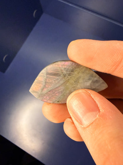 Labradorite Cabachon